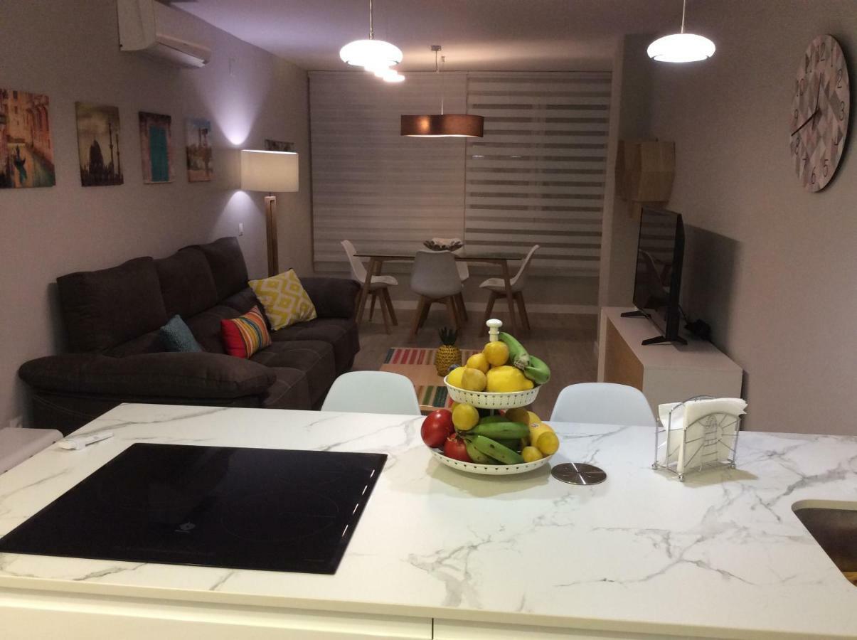 Susana Apartment *
